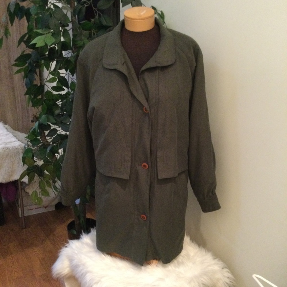 Jacqueline Ferrar Woman’s Vintage Medium green button down jacket not ho…